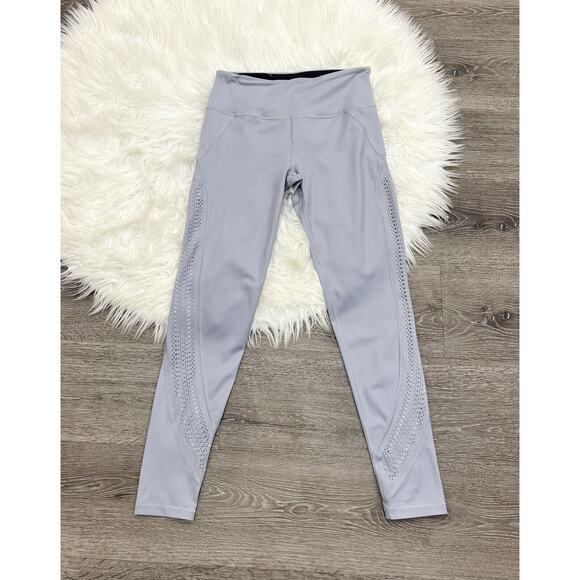 Victoria's Secret Knockout Leggings Sport Medium Rise‎ Laser Cut Grey Bottoms M - Picture 1 of 4